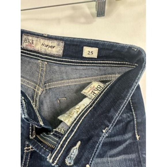 BKE Denim Shorts Womens Size 25 Harper Dark‎ Wash Embellished Pockets - Picture 3 of 9